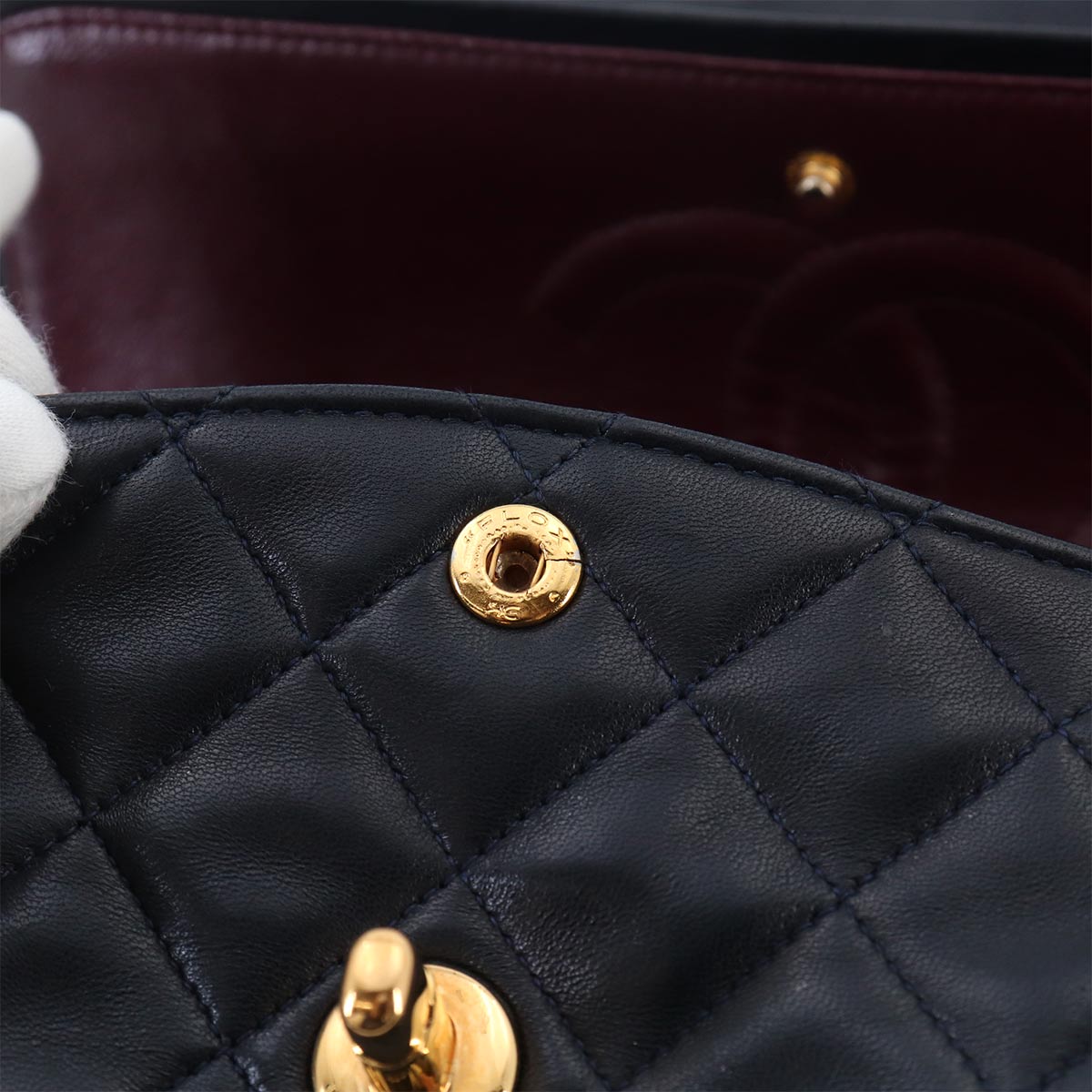Matelasse 25 Chain Shoulder Bag Leather Navy A01112 Vintage