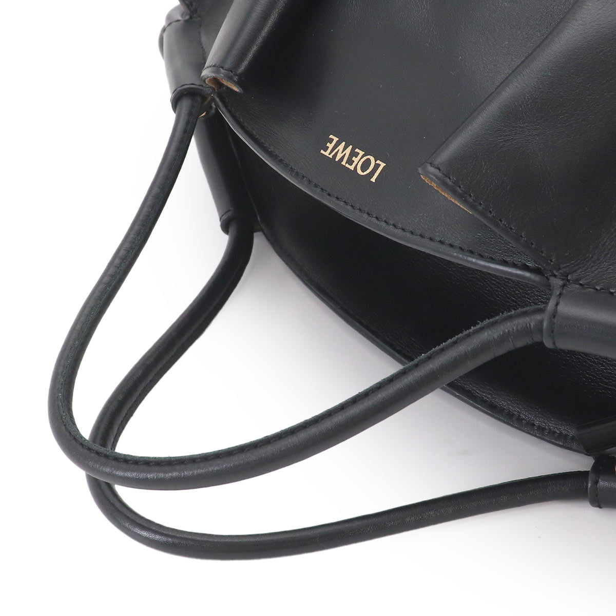 Paseo Small Hand Shoulder Bag Leather Black Purse