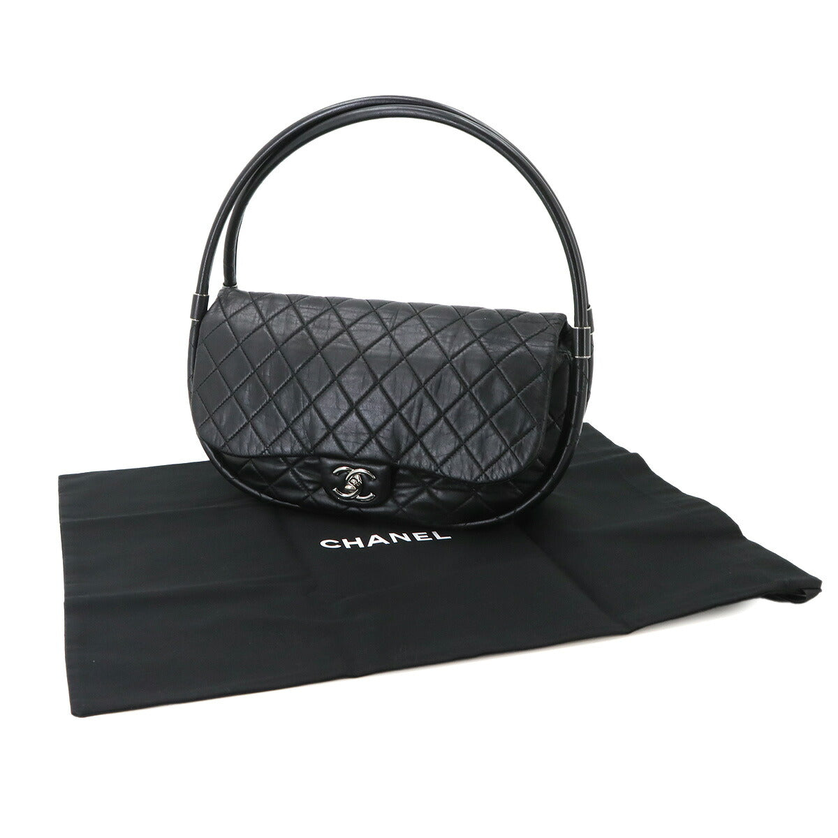 Matelasse Hula Hoop Hand Bag Leather Black Purse