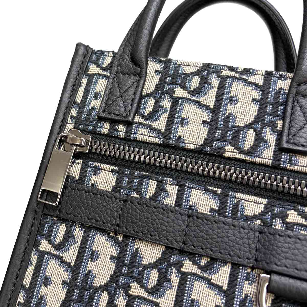 Safari North South Tote Shoulder Bag Oblique Canvas