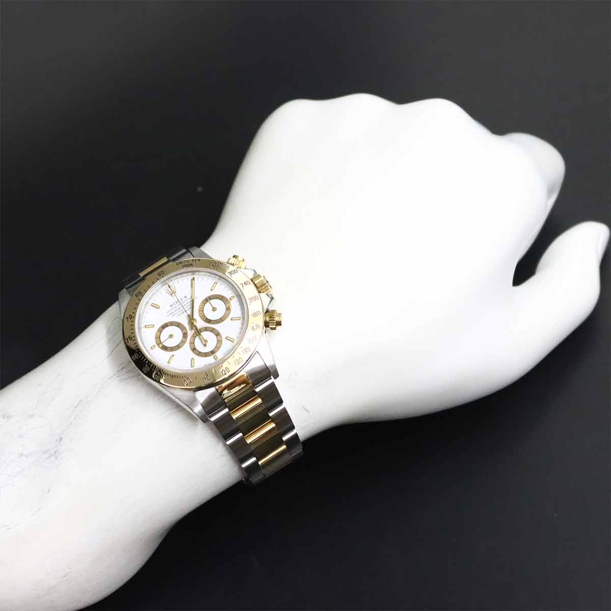ROLEX Daytona 16523 Serial W 750 YG White Dial Mens Watch