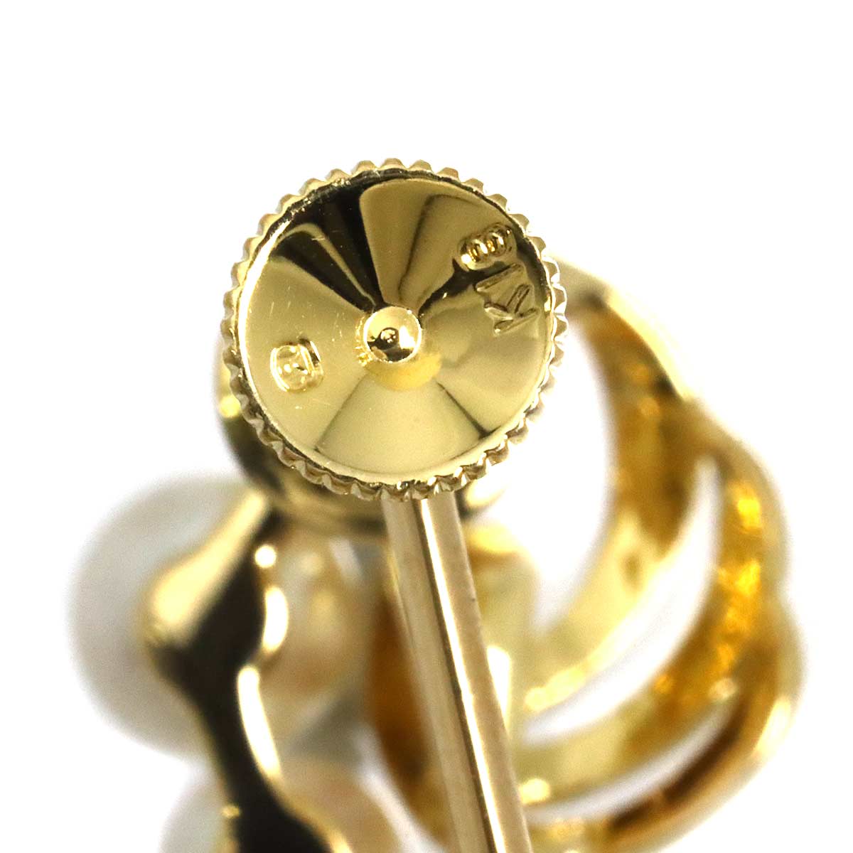 Baby Pearl 4.9-3.6mm Earrings 18K Yellow Gold 750