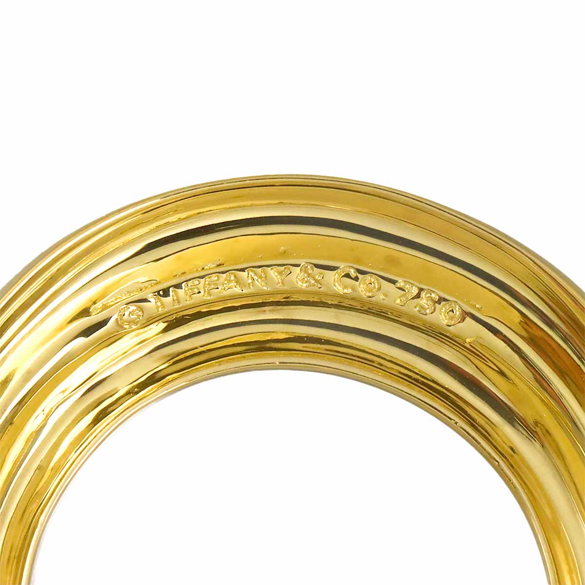 Signature Brooch 18K Yellow Gold 750