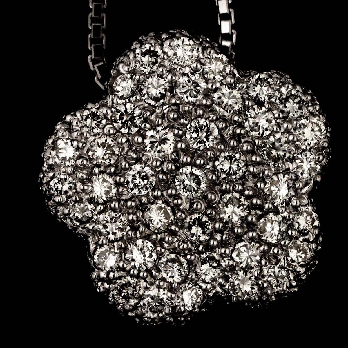 Diamond Necklace 18K White Gold 750