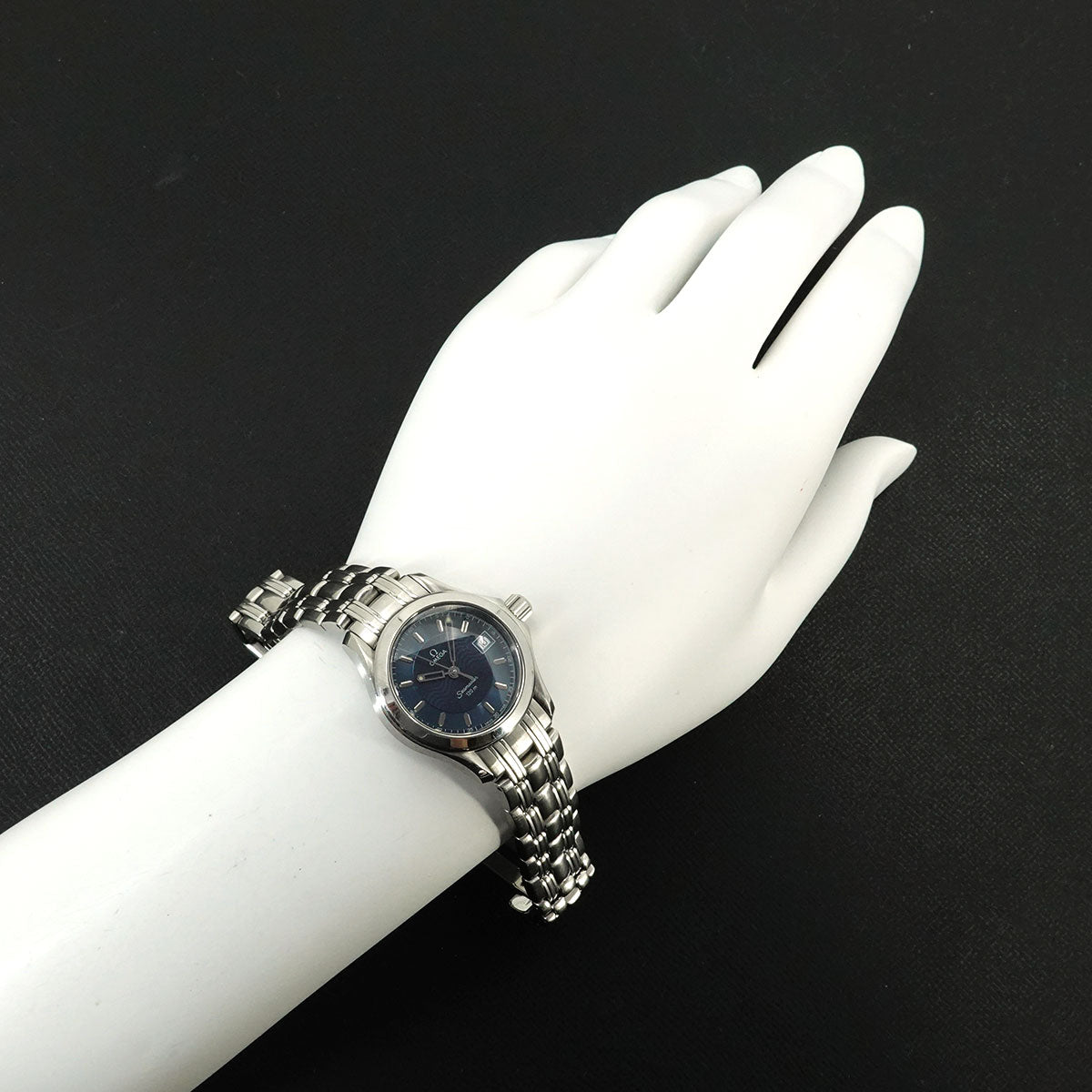 Seamaster 120 2581.81 Date Quartz Blue Dial Ladies Wrist Watch
