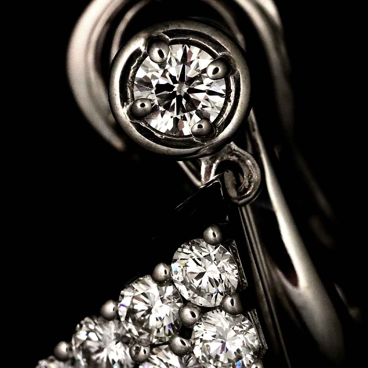 Diamond 1.93ct Onyx Earrings Clip on 18K White Gold 750