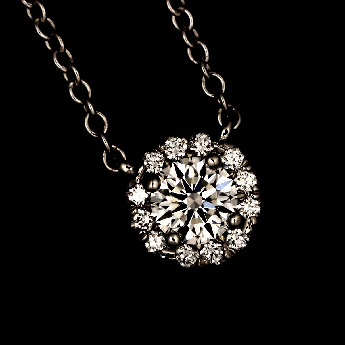 Soleste Diamond Necklace Platinum