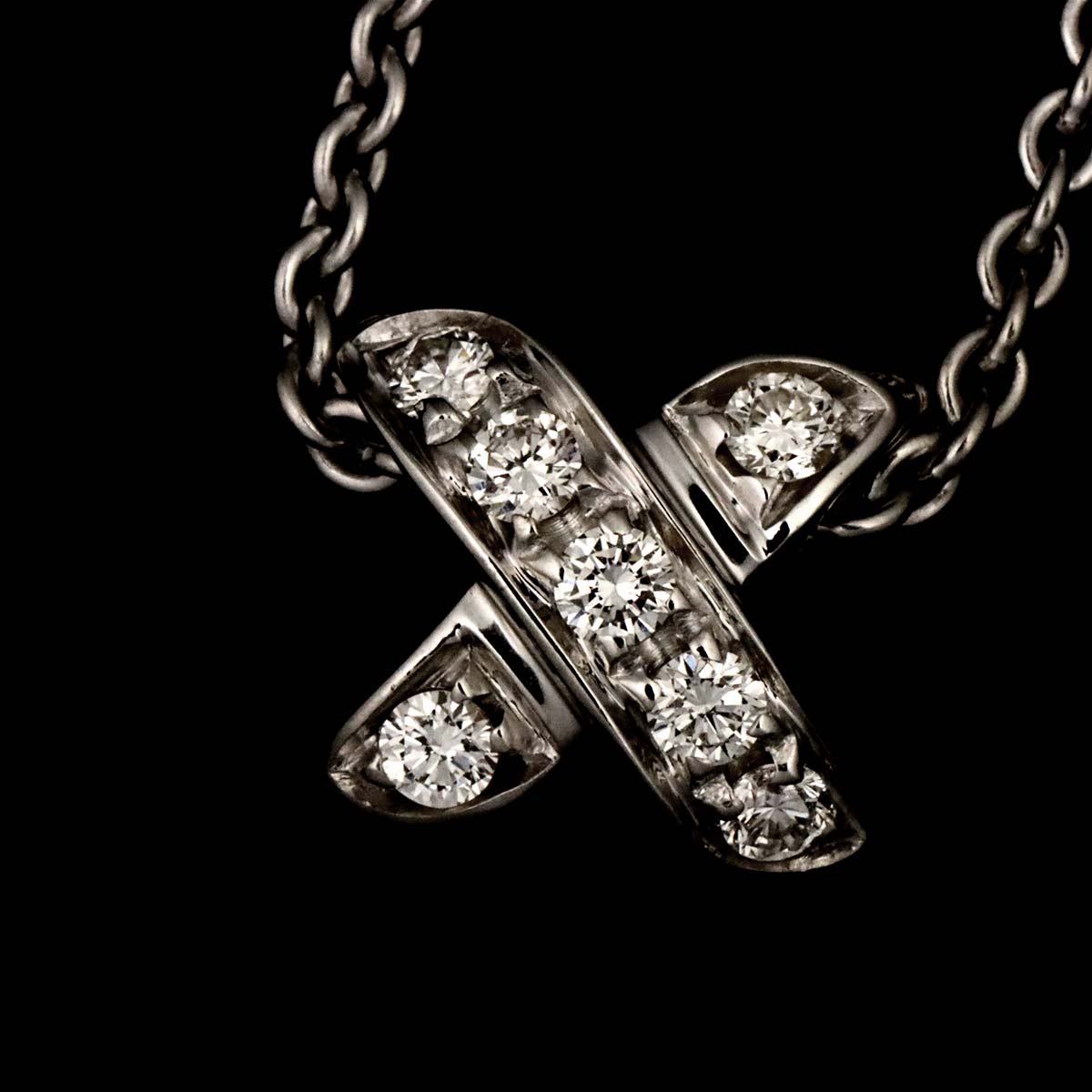 Cross Diamond Necklace 18K White Gold 750