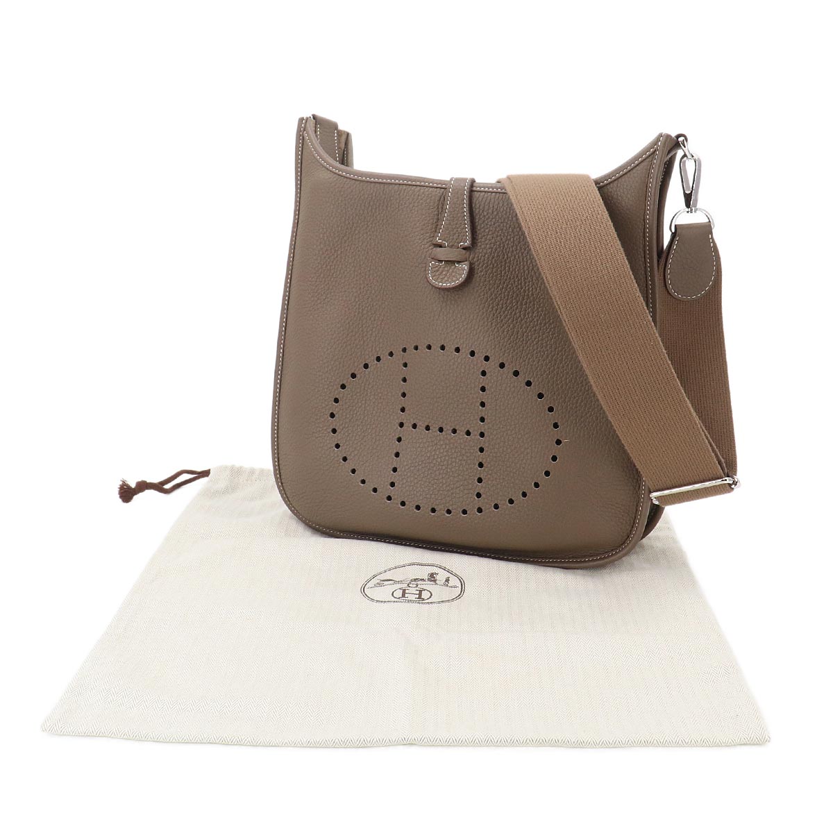 Everlyne 3 PM Shoulder Bag Taurillon Clemence Etoupe Purse