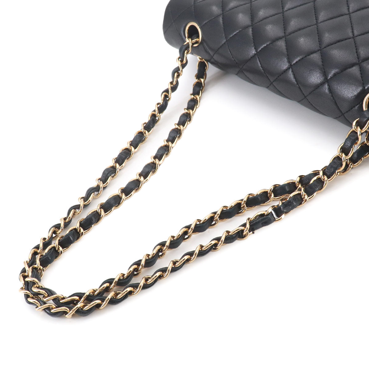 Matelasse 25 Chain Shoulder Bag Leather Black A01112