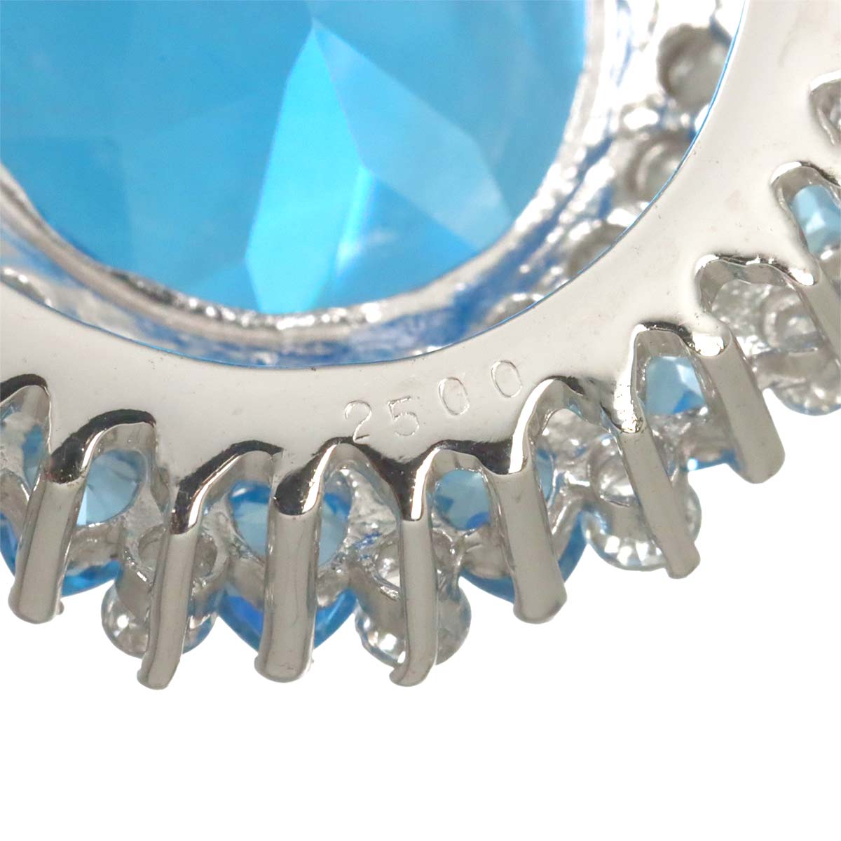 Topaz 25.00ct Pendant Top 14K K18 WG White Gold 585