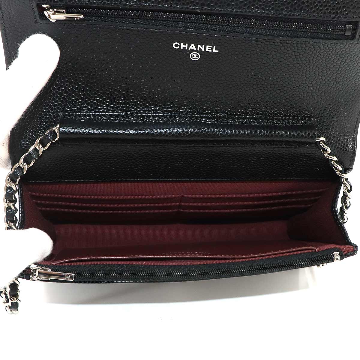 Matelasse Classic Chain Wallet Leather Black AP0250