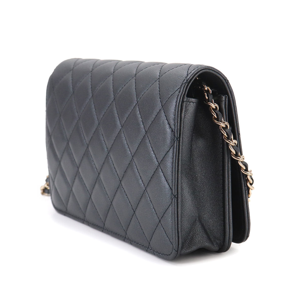 Matelasse Chain Wallet Leather Metalic gray A84277 Purse