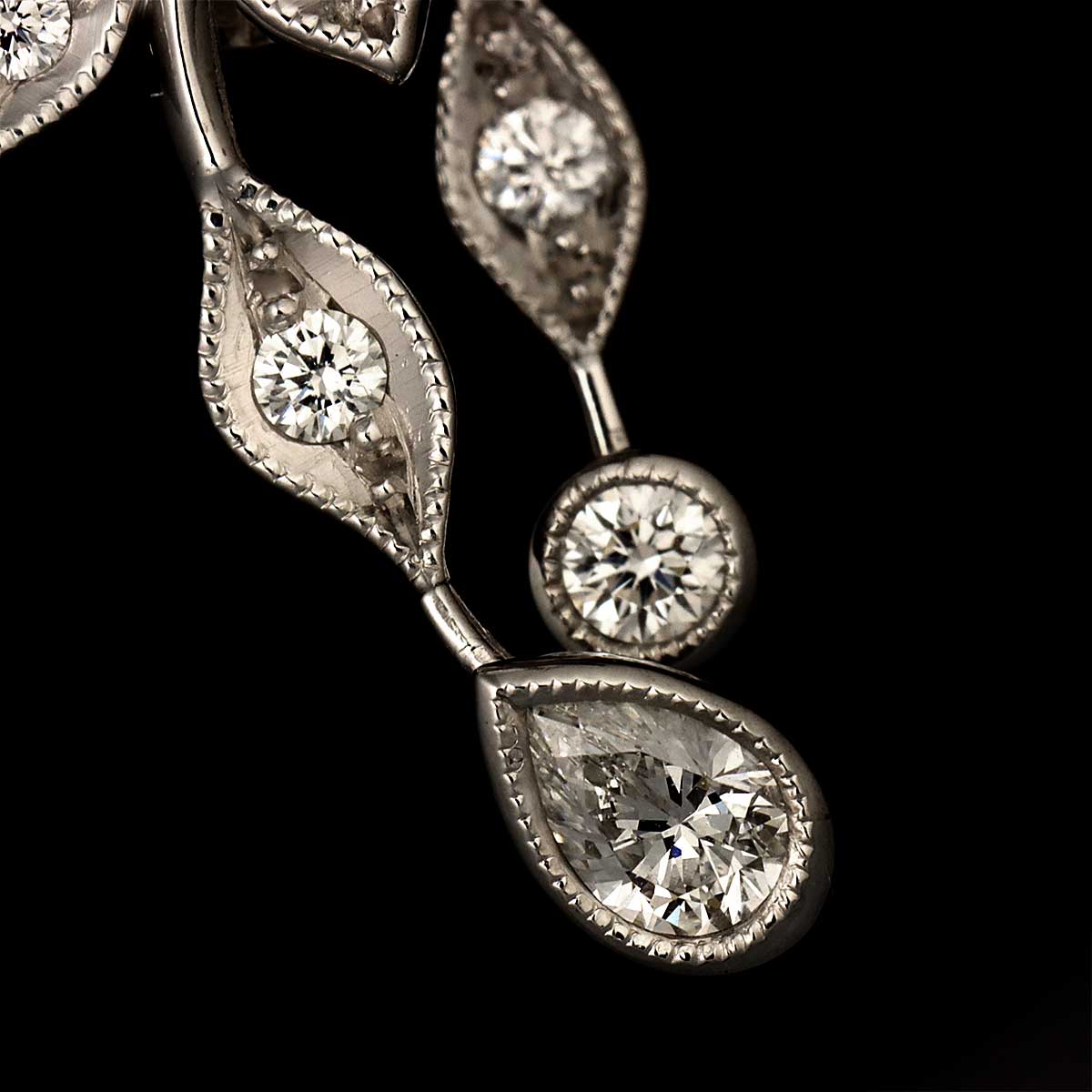 Baroque Pearl Diamond Necklace 18K White Gold 750
