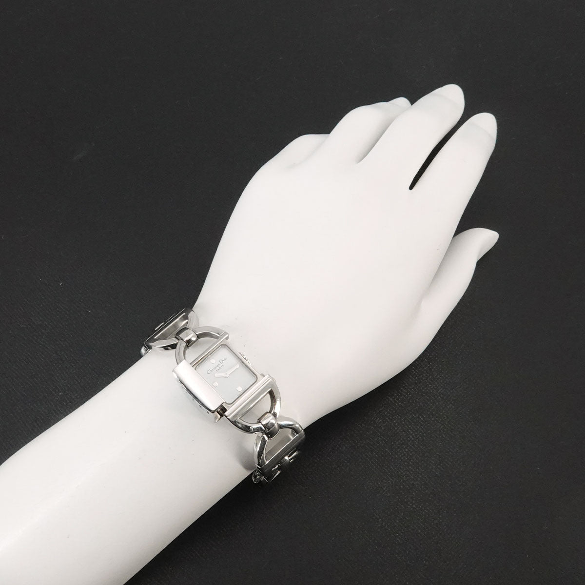 Pandio La D78-100 Quartz White Dial Ladies Watch