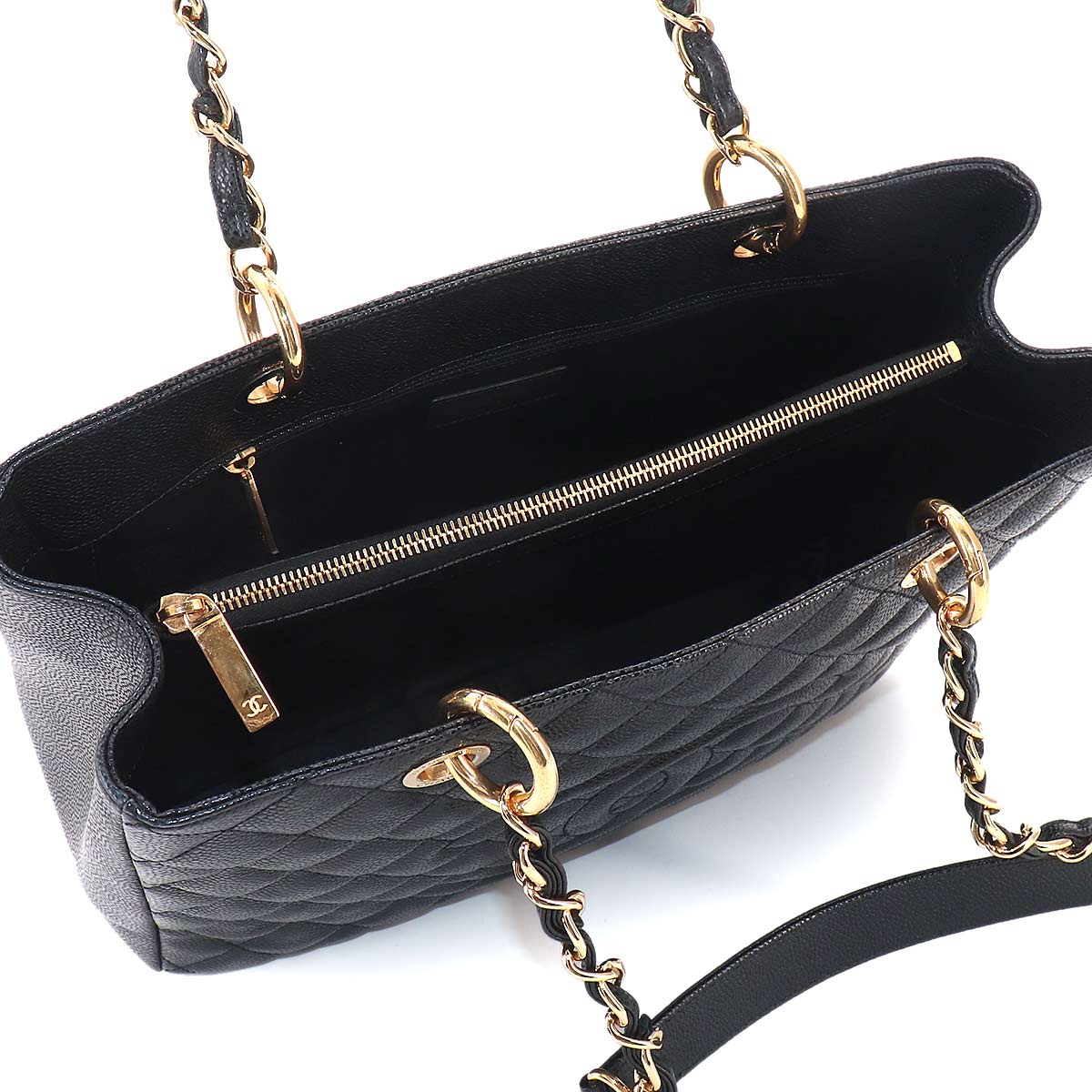 Matelasse Grand Shopping Tote Bag Leather Black GST A50995