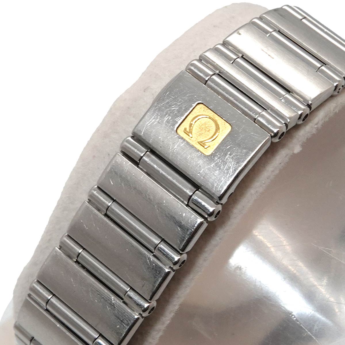Constellation Mini 1562 30 Silver Dial Quartz Ladies Watch