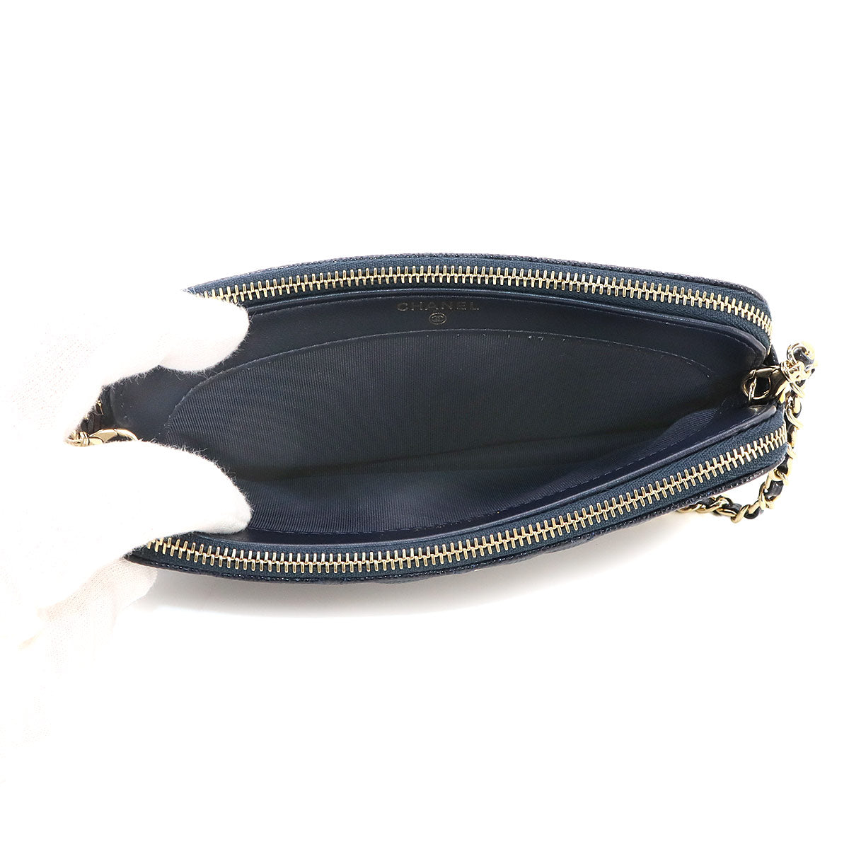 Matelasse W Zipped Chain Long Wallet Leather Navy A82527