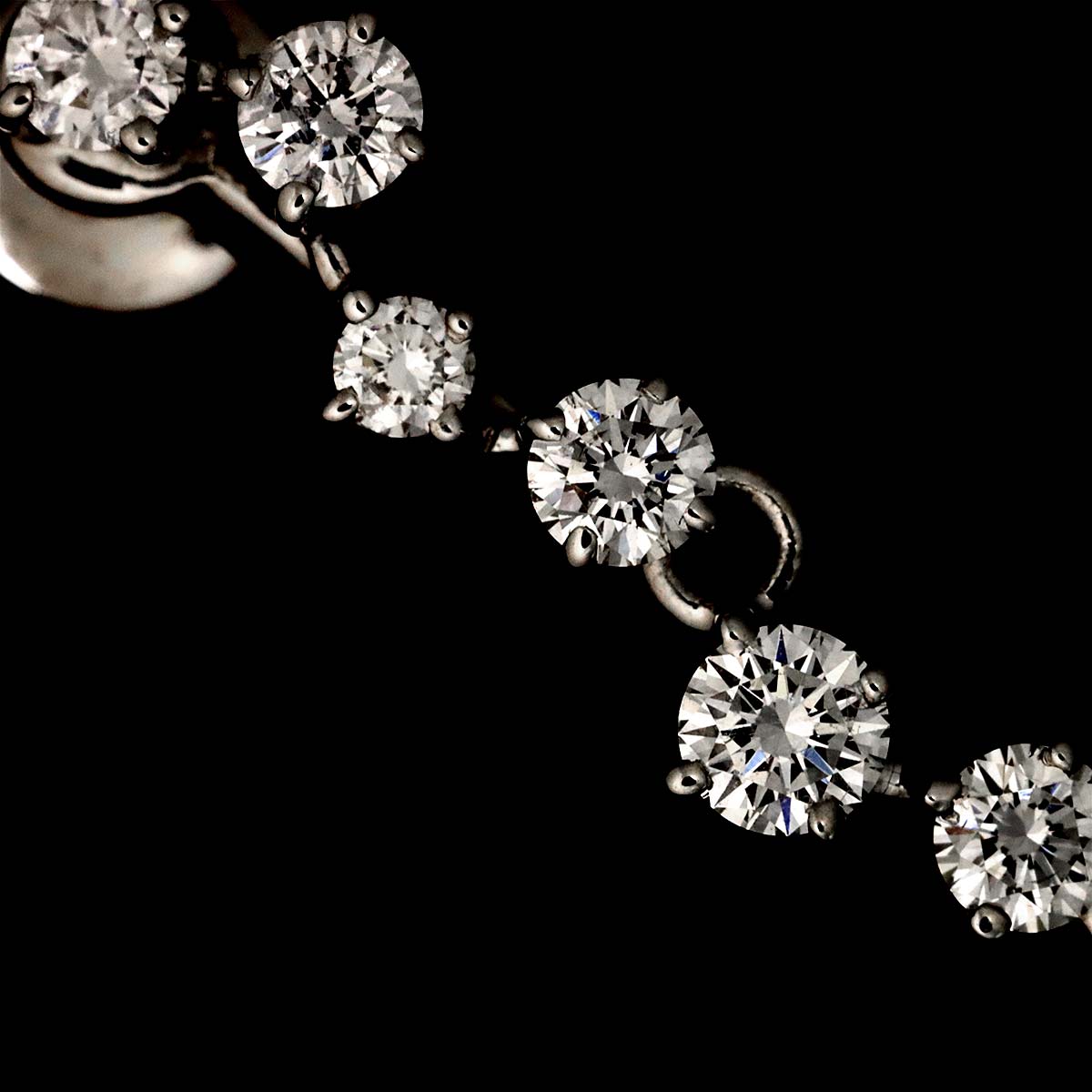 South Sea Pearl Diamond Earrings Clip on 18K WG 750