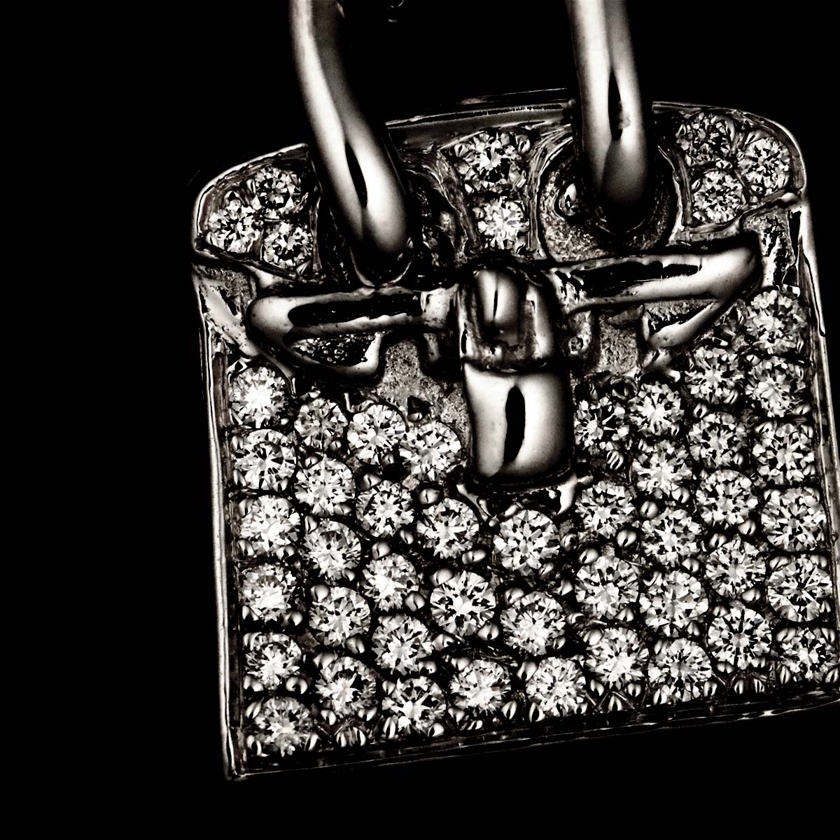 Amulet Diamond Necklace 18K White Gold 750