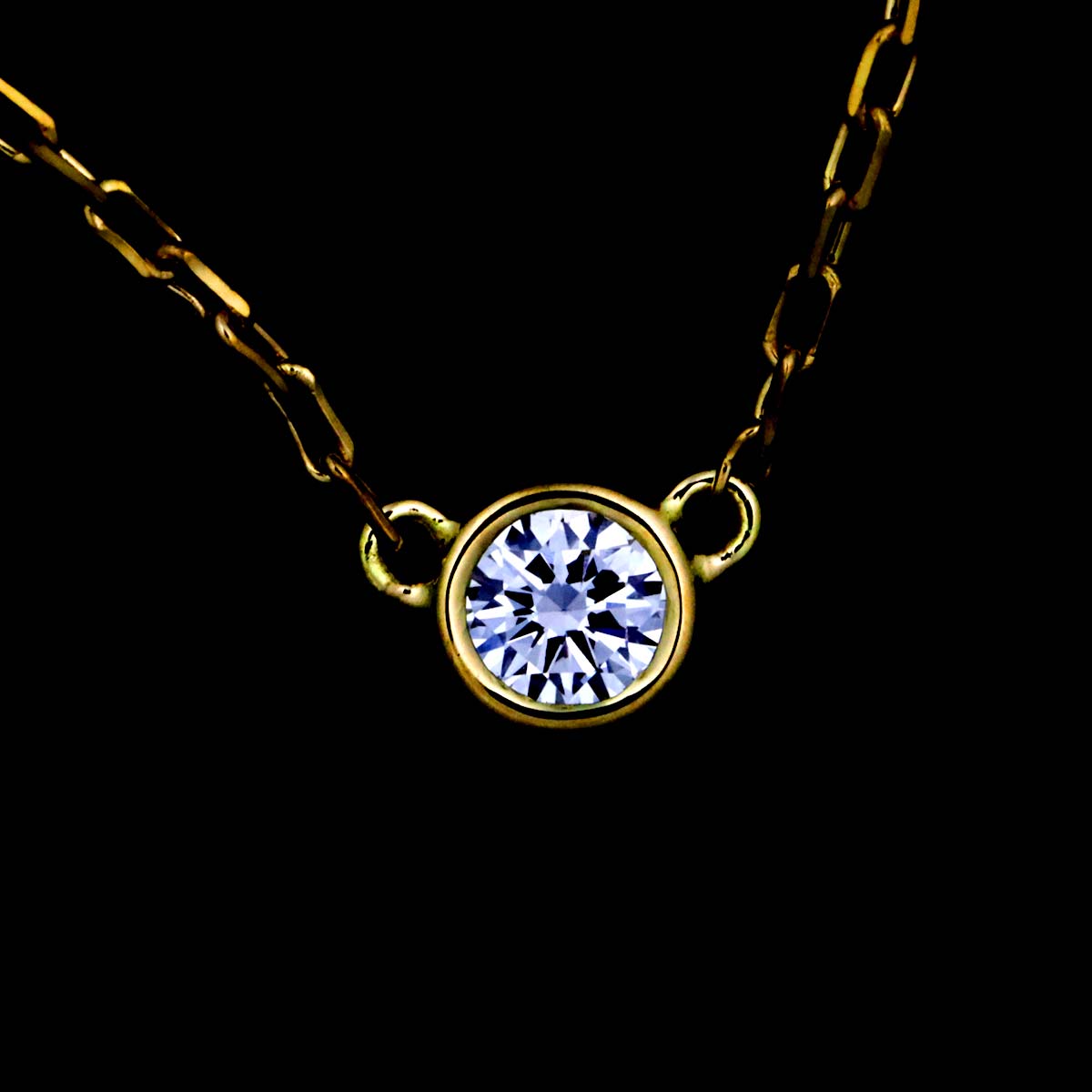Diamond 0.06ct Necklace 18K Yellow Gold 750