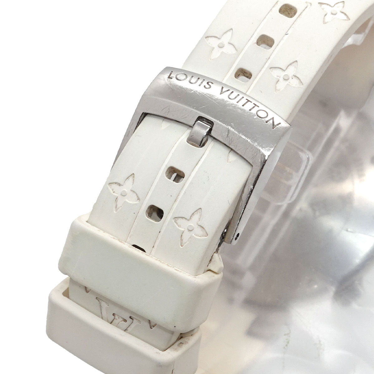 Tambour Lovely Cup Q132H Quzrtz White Shell Dial