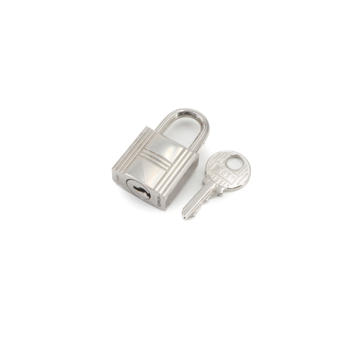Picotin Lock MM Hand Bag Taurillon Clemence Terre Battue Purse