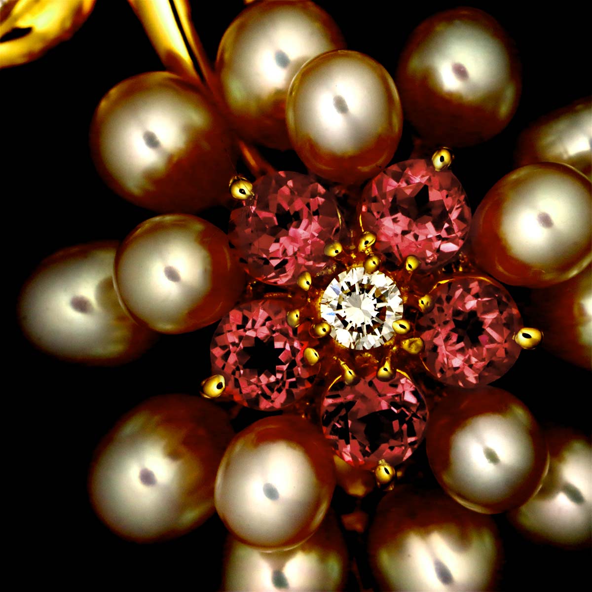 Multi stone Diamond 0.15ct Brooch 18K YG 750