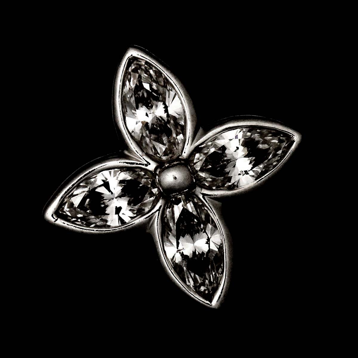 Victoria Diamond Small Earrings Pierced Pt Platinum