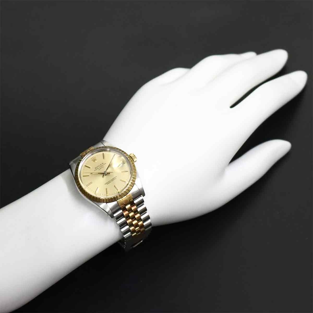 Oyster Perpetual Date 15053 Serial R 750 YG Automatic White Dial