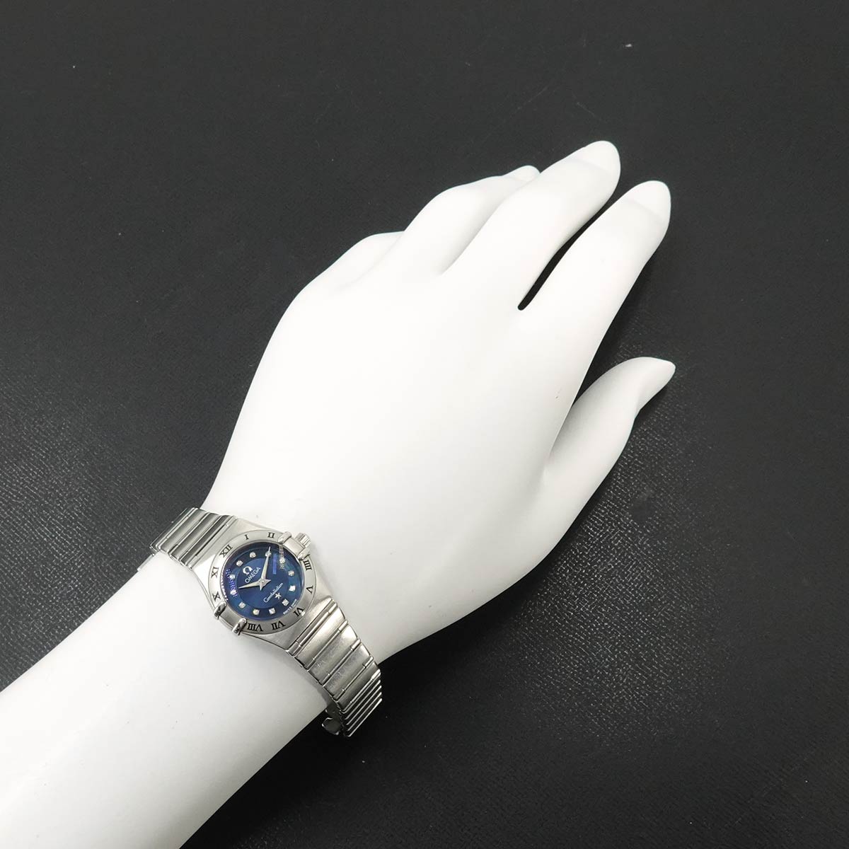 Constellation Mini 12P Diamond 1563 85 Cindy Crawford Quartz