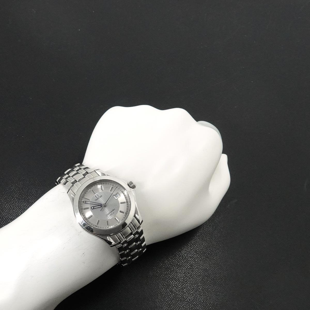 Seamaster 120 2511 31 Date Quartz Silver Dial Mens Watch