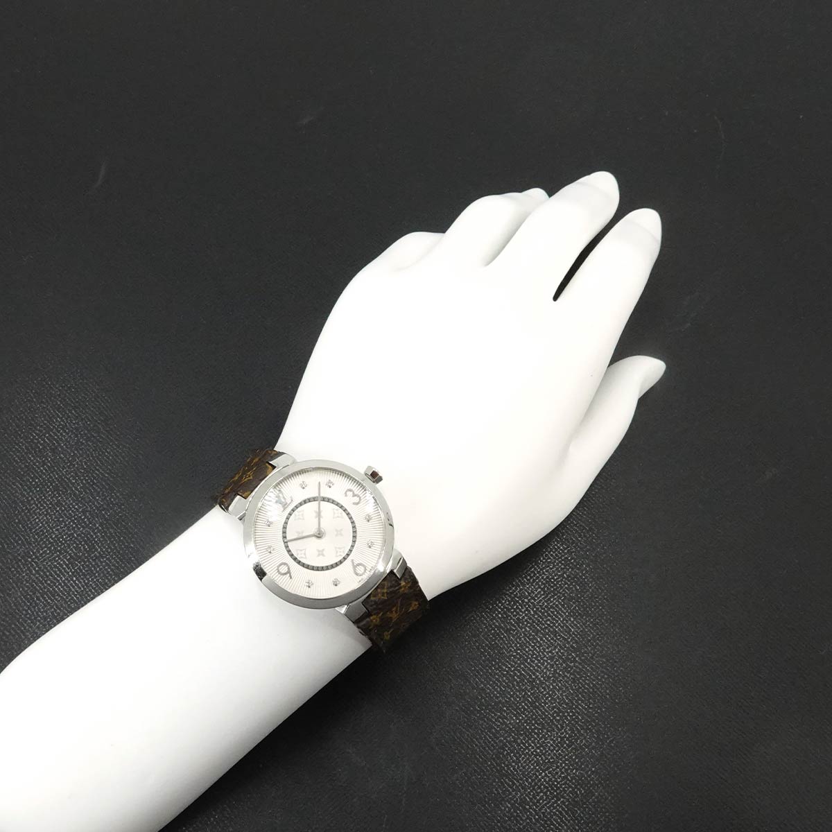 Tambour Monogram Q13MJ 8P Diamond Ladies watch