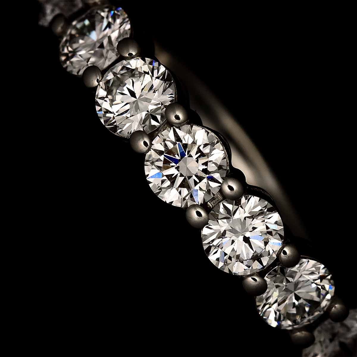 Half Diamond Ring Platinum size5-5.25(US)