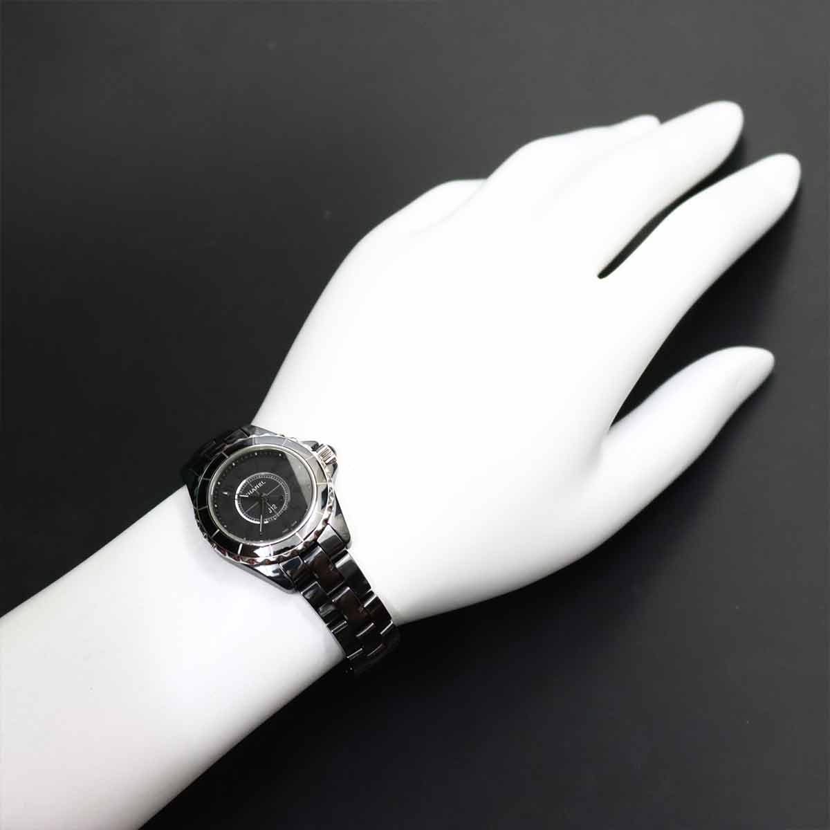 J12 Intense Black 29mm H4196 Quartz Ceramic Black Dial Ladies