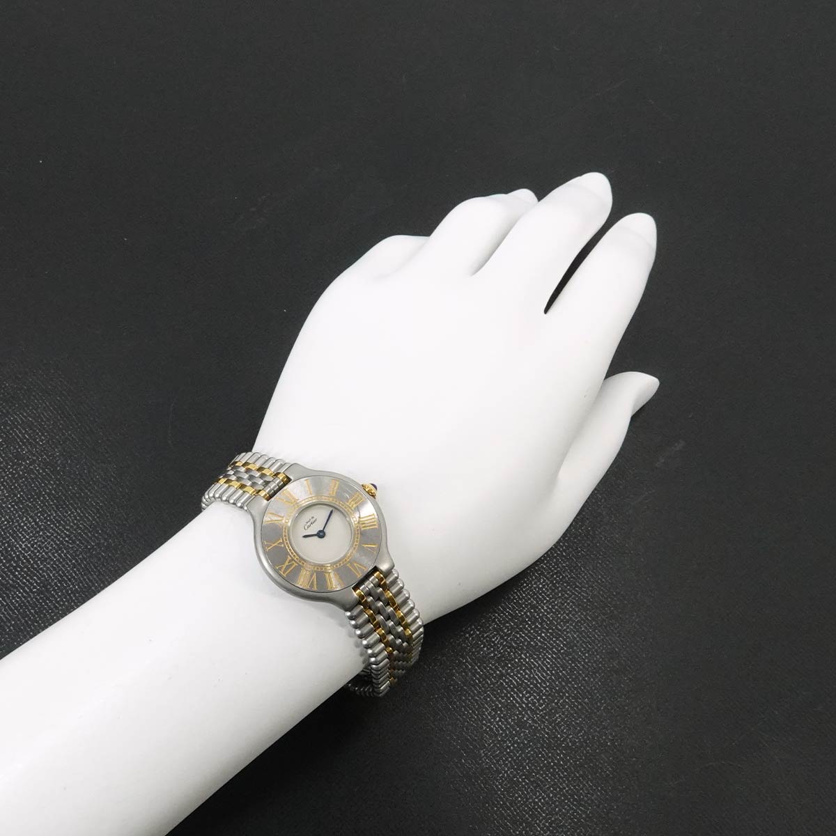 Must 21 Van Thian W10051F4 Quartz cream Dial Ladies Watch