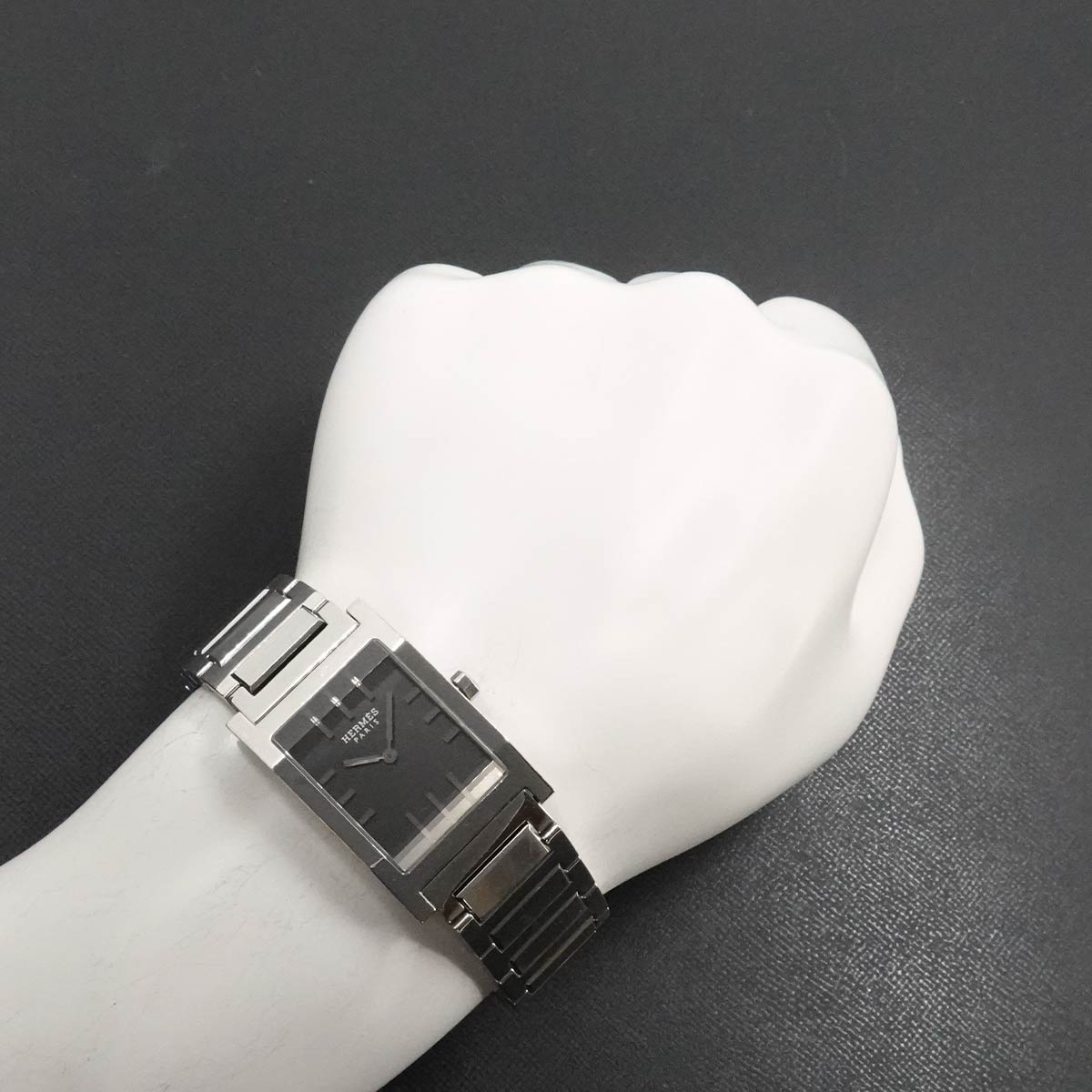 Tandem TA1.710 Quartz Gray Dial Mens Watch