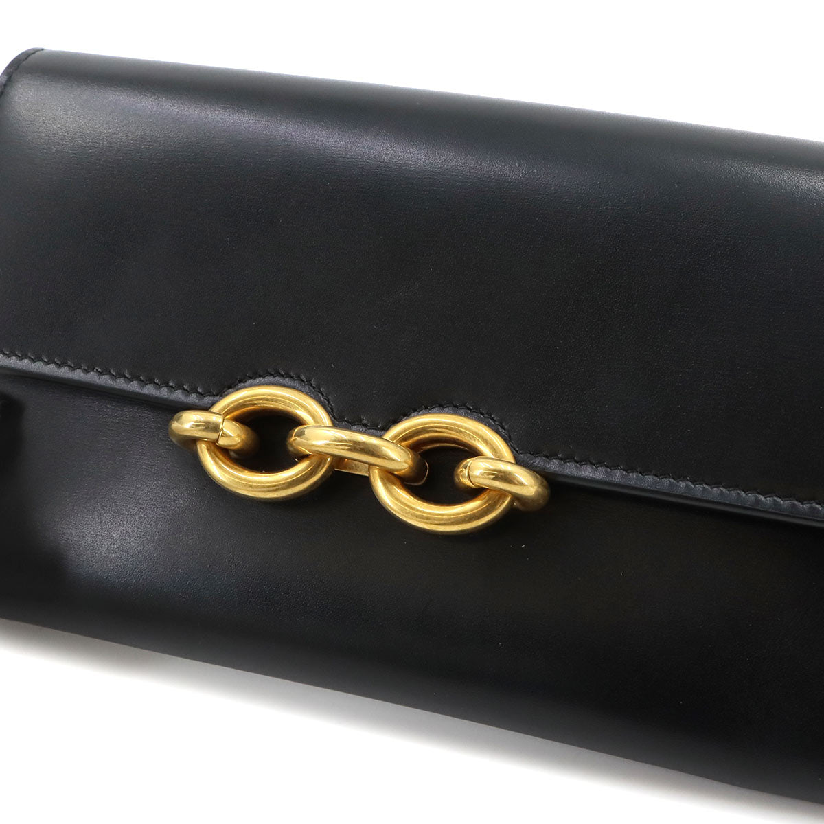 Le Maillon Chain Wallet Leather Black 696608