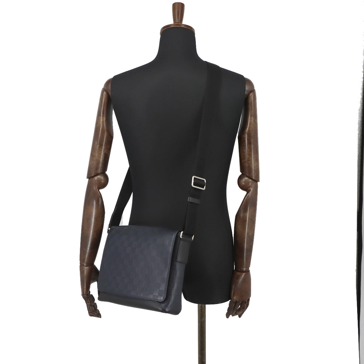 Damier Infini District PM Shoulder Bag Astral N41034