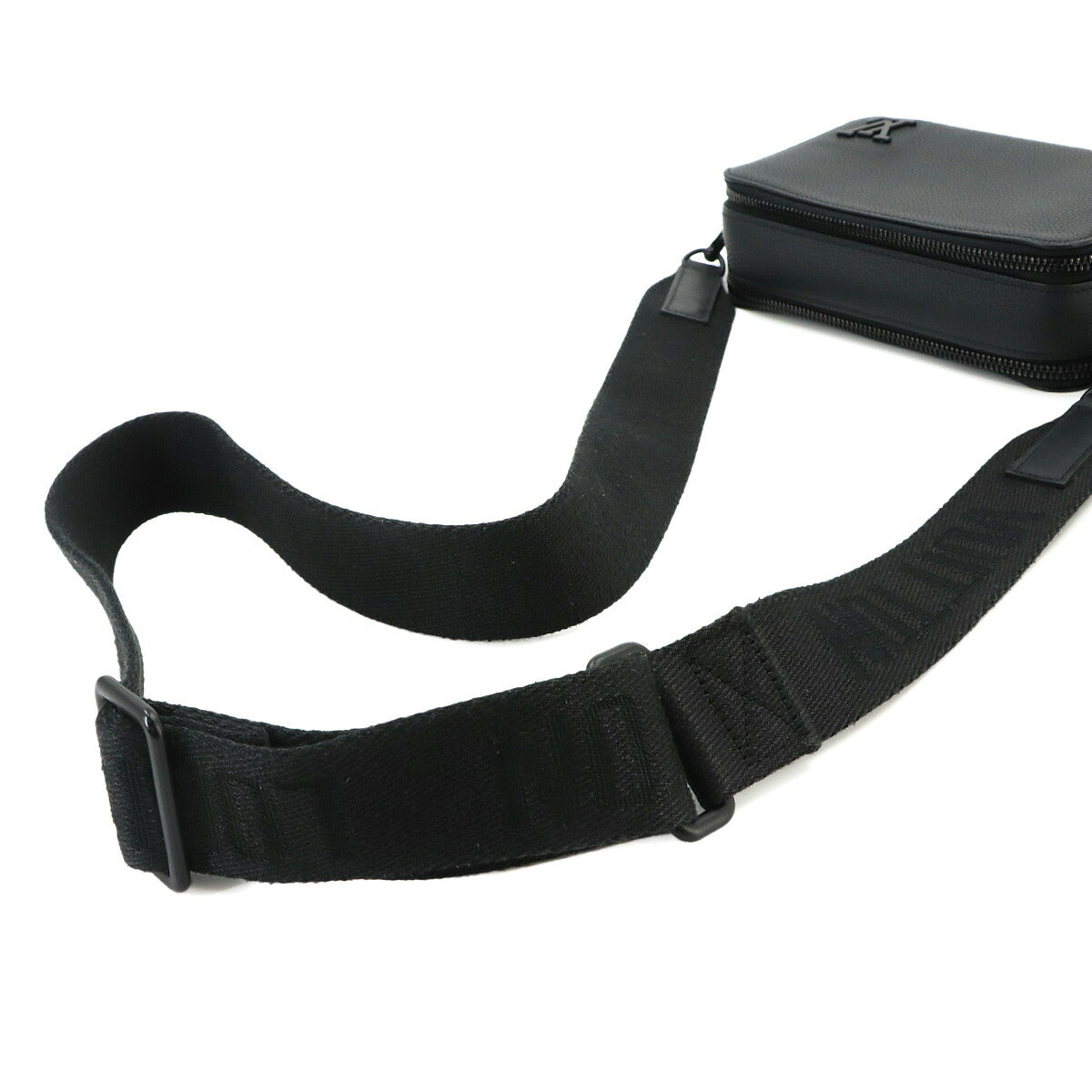 Aerogram Alpha Wearable Shoulder Wallet Leather M59161