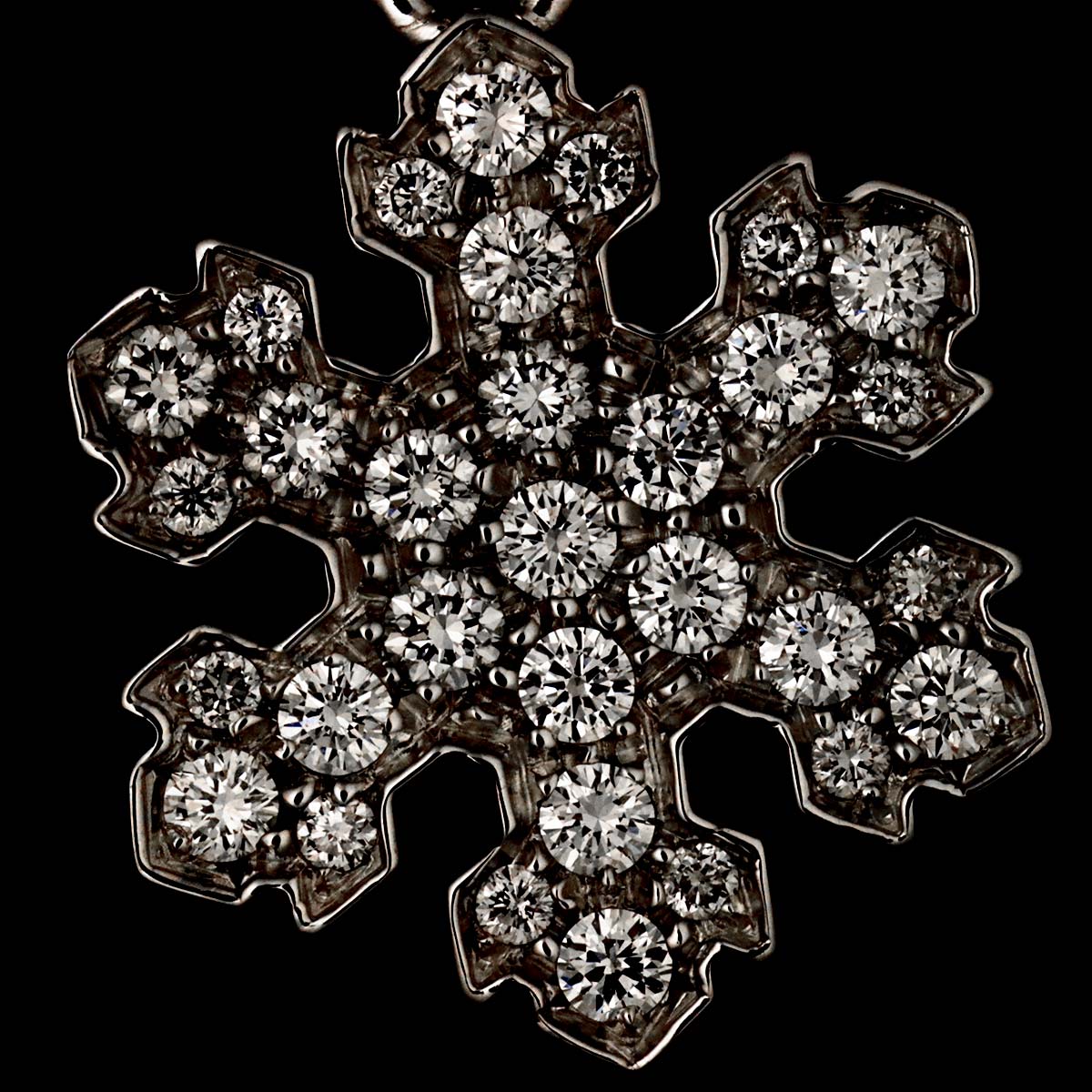 Snowflake Diamond Necklace 18K White Gold 750
