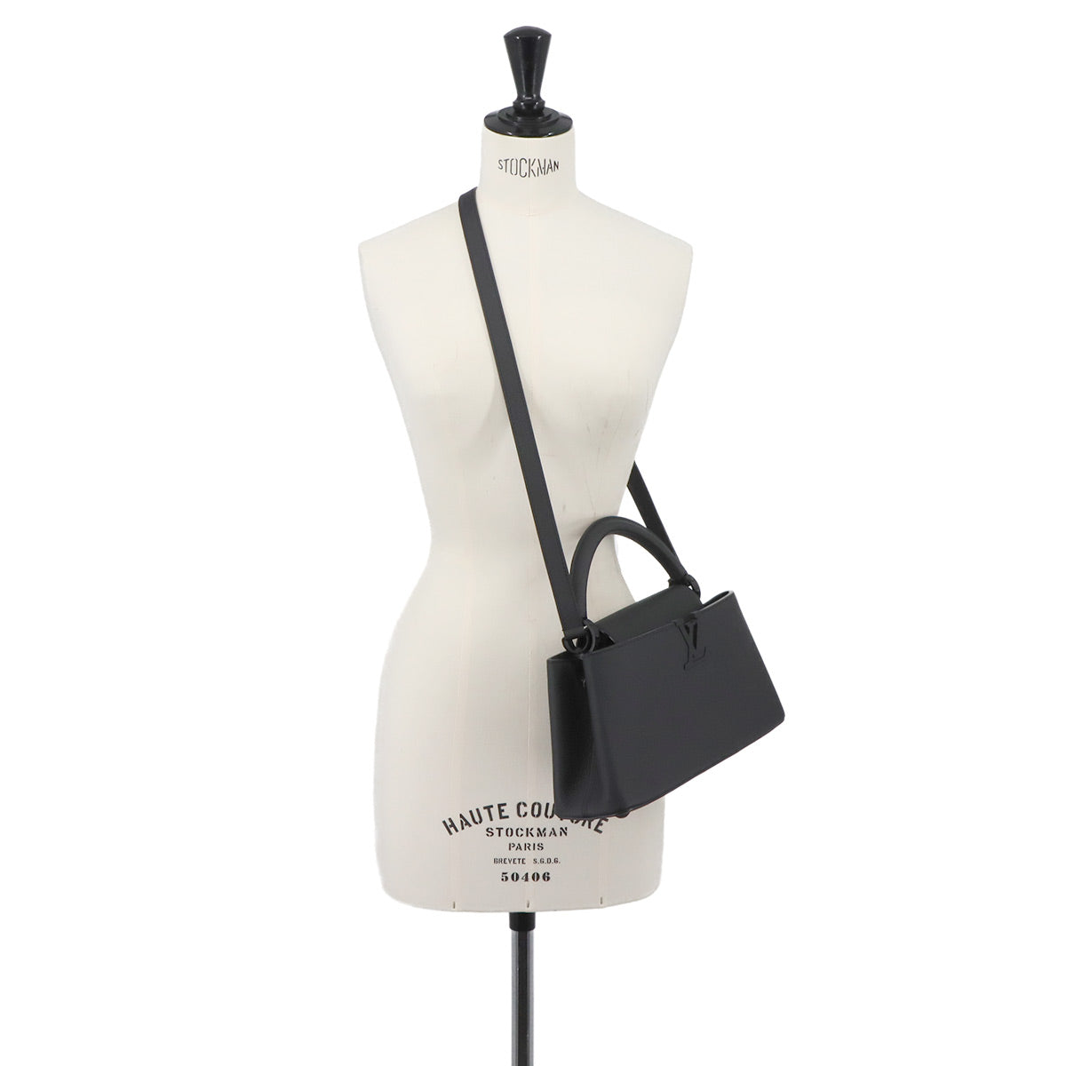 Capucines EW MM Hand Shoulder Bag Taurillon Leather Black
