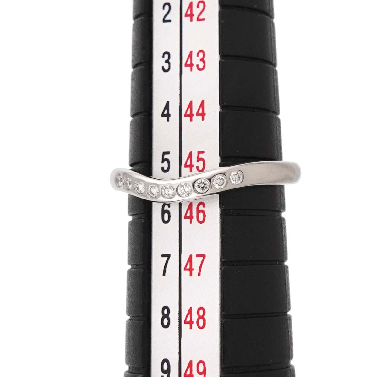 Curved Band Diamond Ring Platinum size3.25-3.75(US)