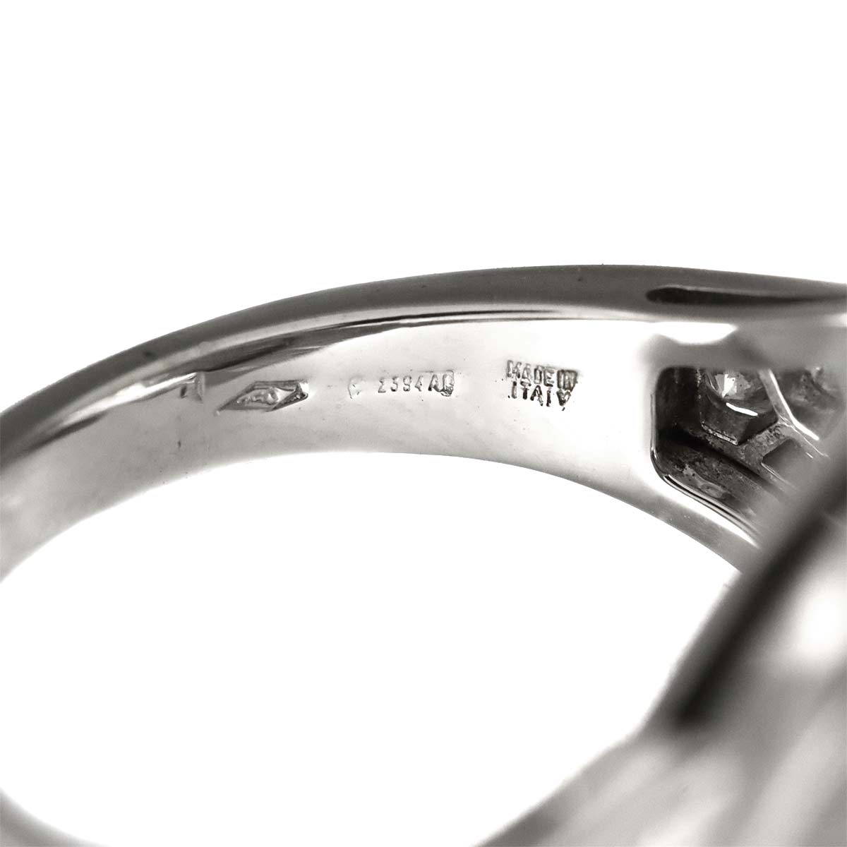 Pave Diamond Ring 18K White Gold 750 siza 6(US)