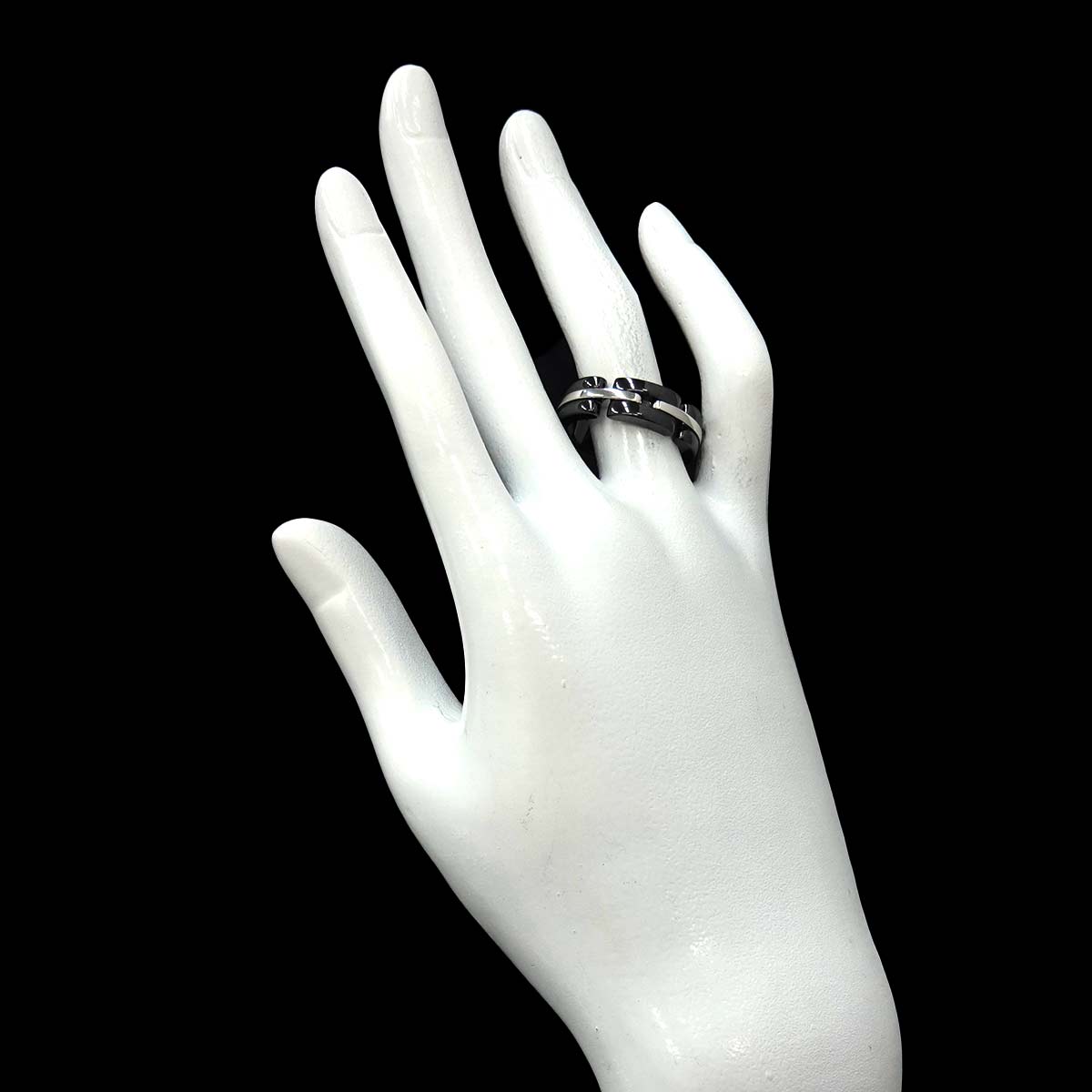 ULTRA Ring Black Ceramic 18K WG 750 Size60 8.75(US)
