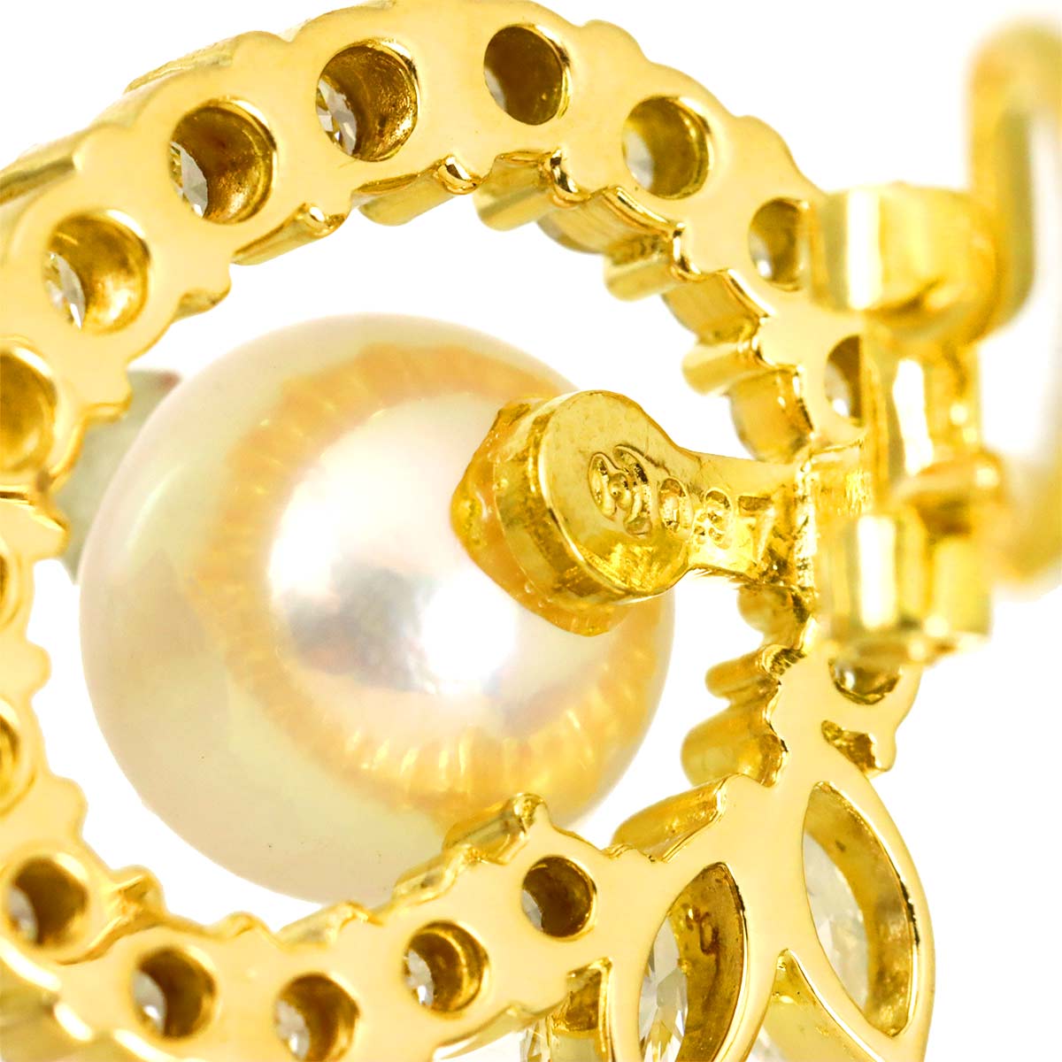 Akoya Pearl 8.2mm Diamond Earrings Clip on 18K YG 750