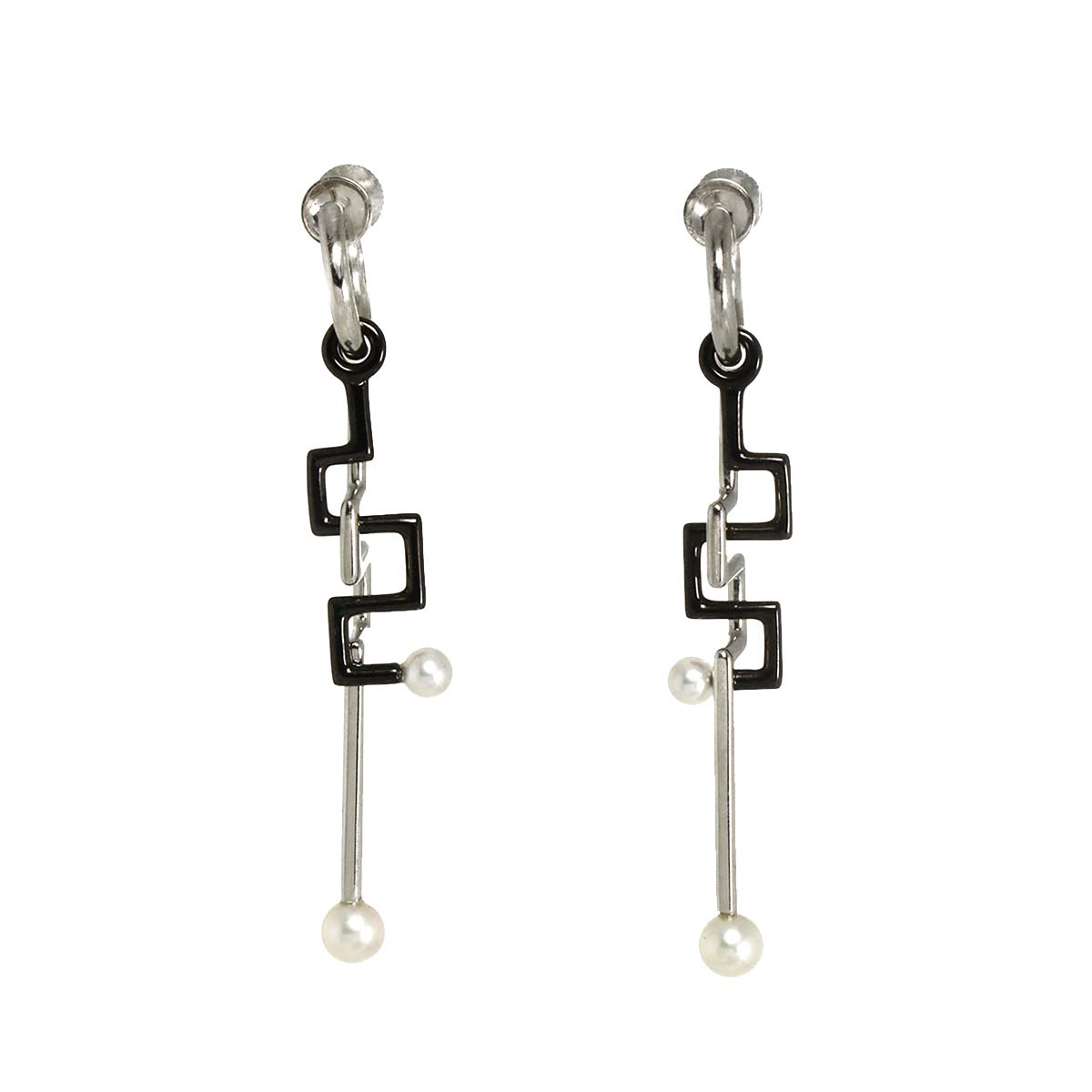 Baby Pearl 4.6-3.5mm Earrings 18K WG 750
