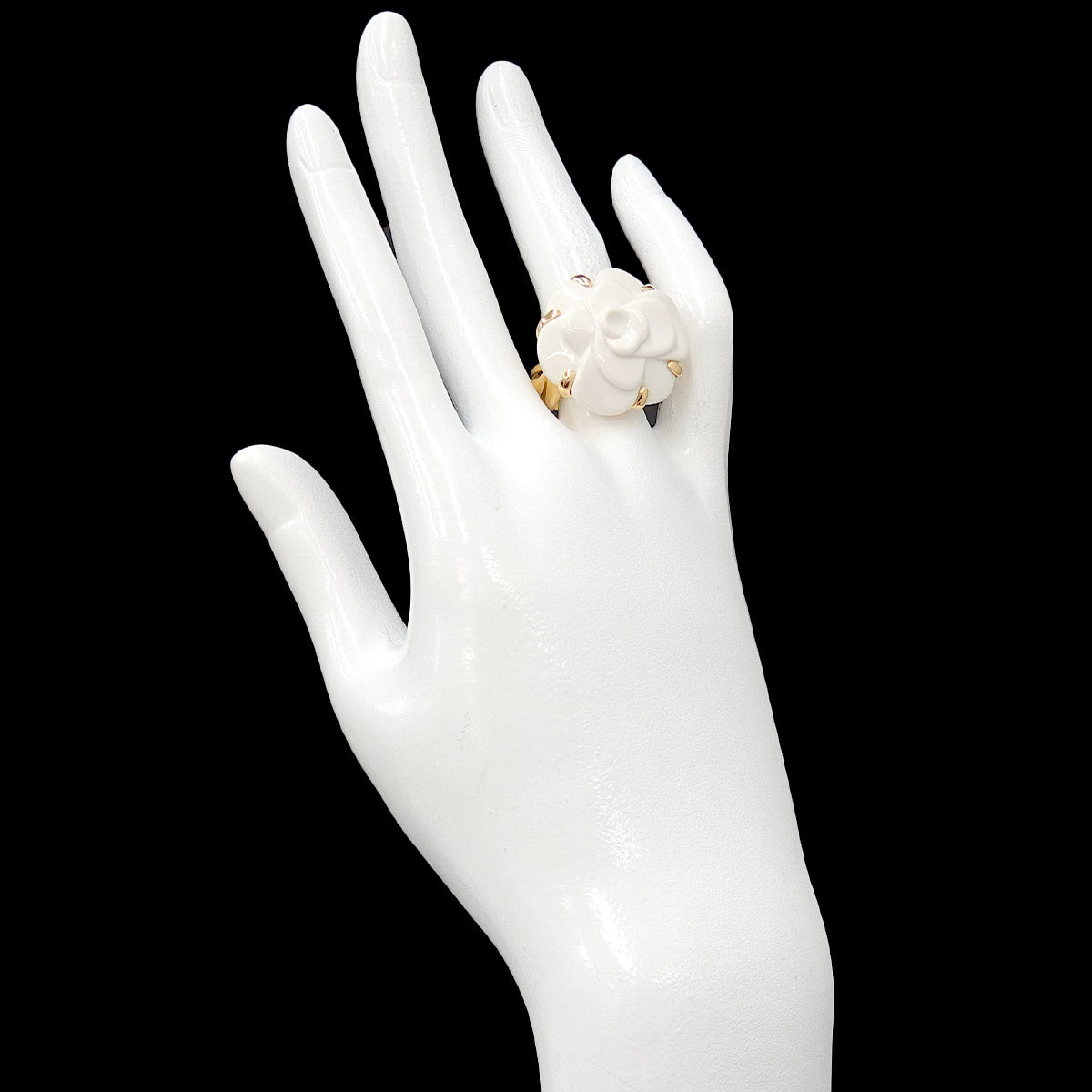 Camellia Chalcedony Ring 18K YG 750 Size6.25-6.5(US)