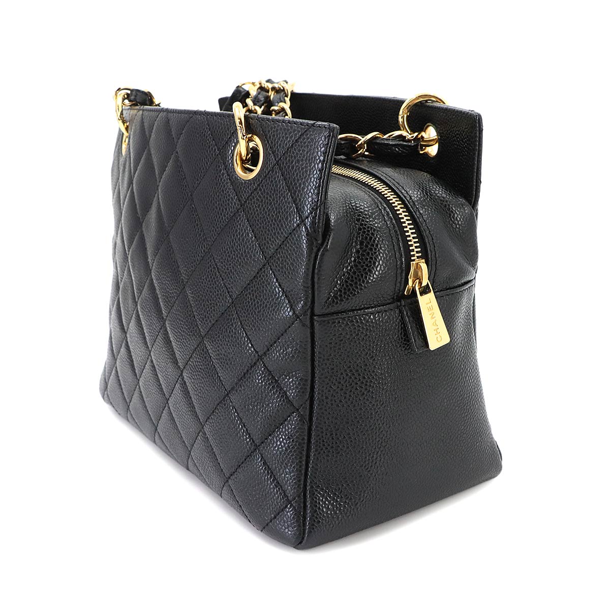 Matelasse Chain Shoulder Bag Leather Black A18004 Purse