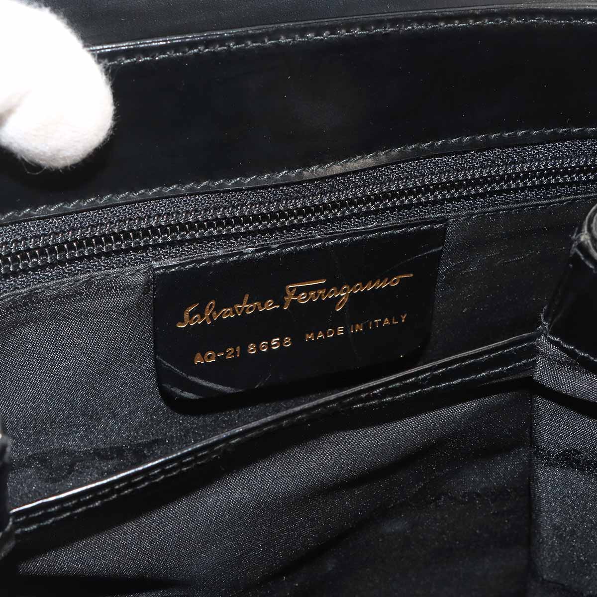 Gancini Hand Shoulder Bag Leather Black 218658